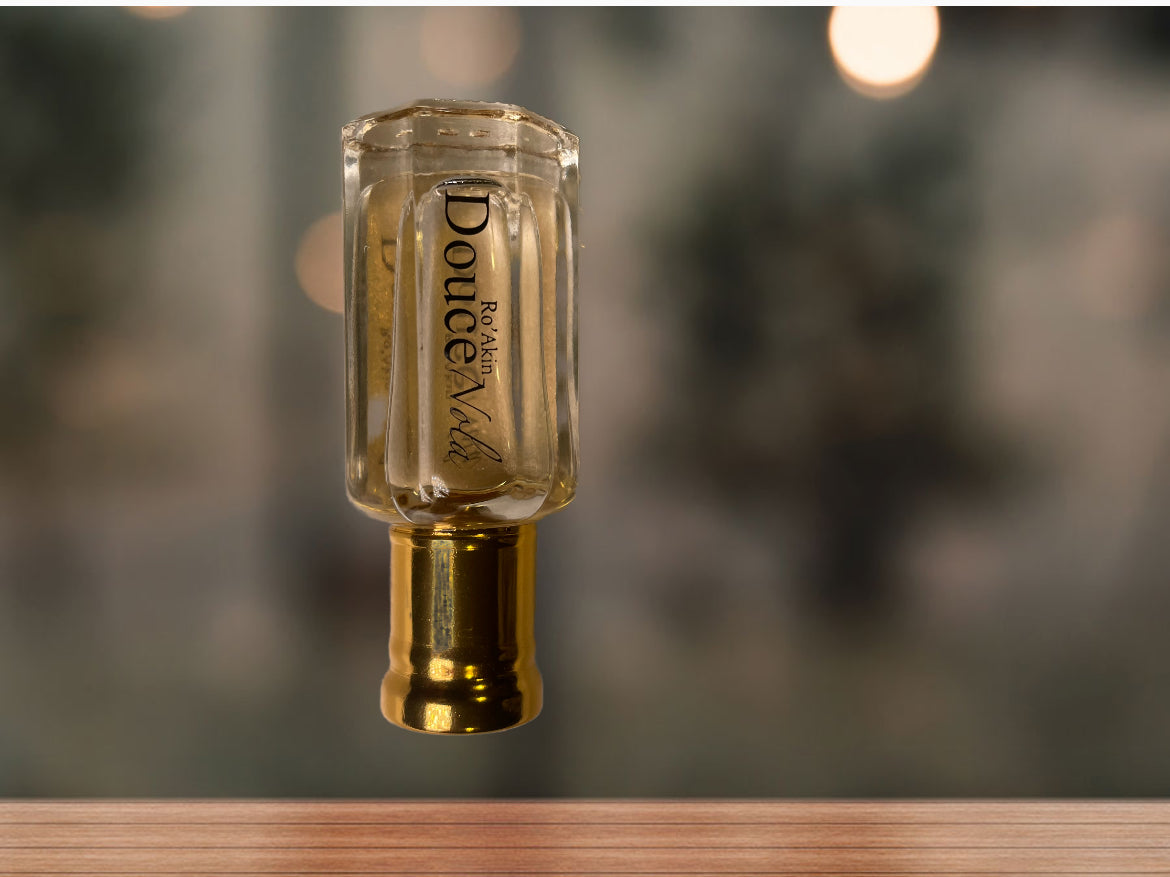 Douce Nola Perfume Roll On